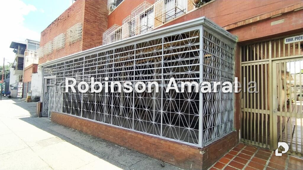 Local comercial en Prado de María, Caracas – 1