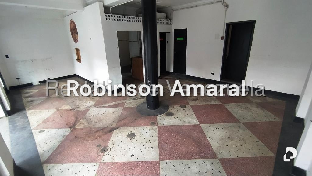 Local comercial en Prado de María, Caracas – 6