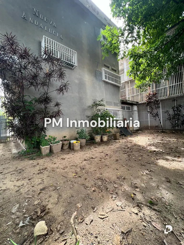 Land in La Campiña, Caracas – 12