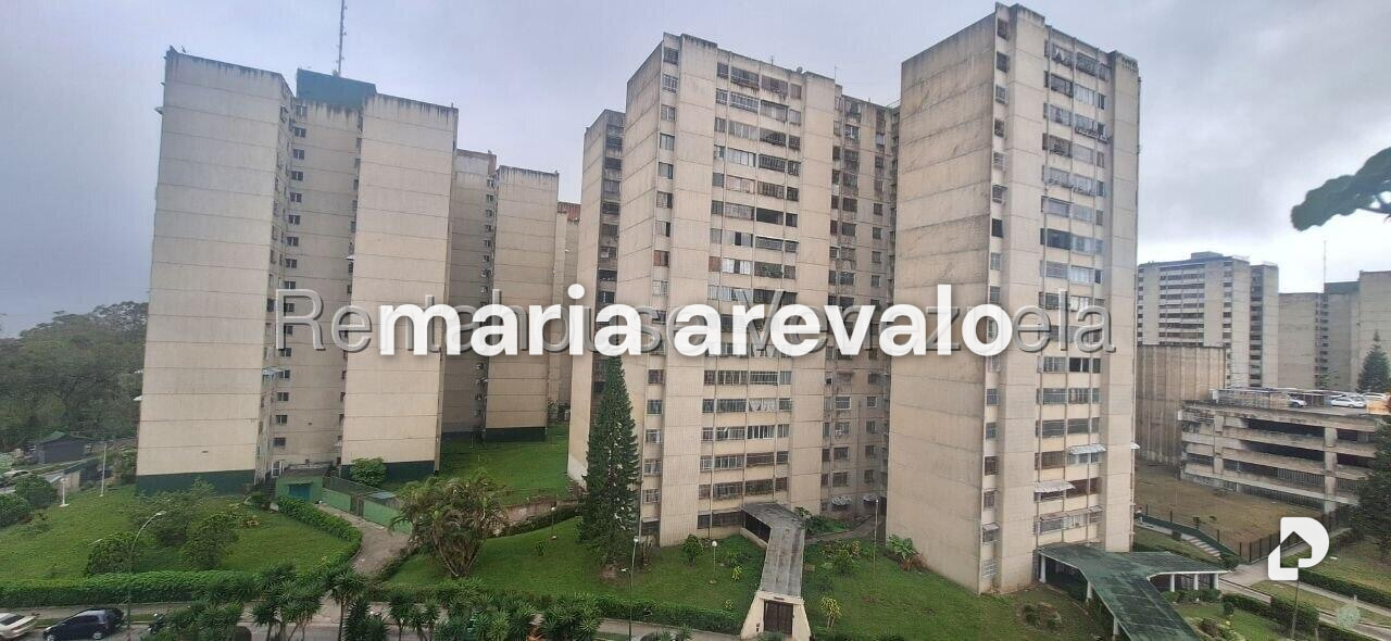 Apartamento en La Rosaleda, San Antonio de Los Altos – 4