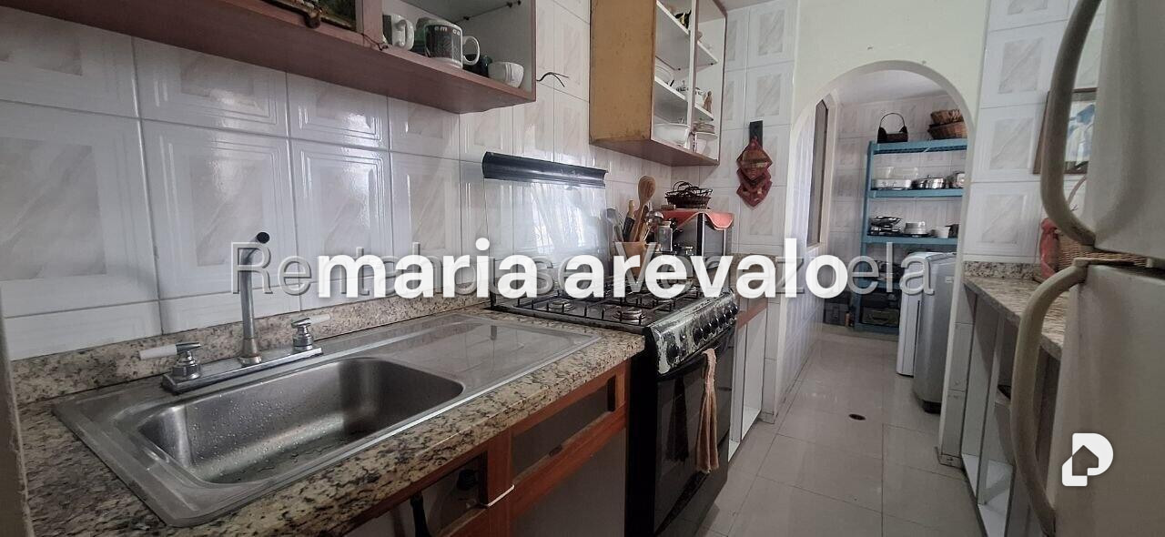 Apartamento en La Rosaleda, San Antonio de Los Altos – 6