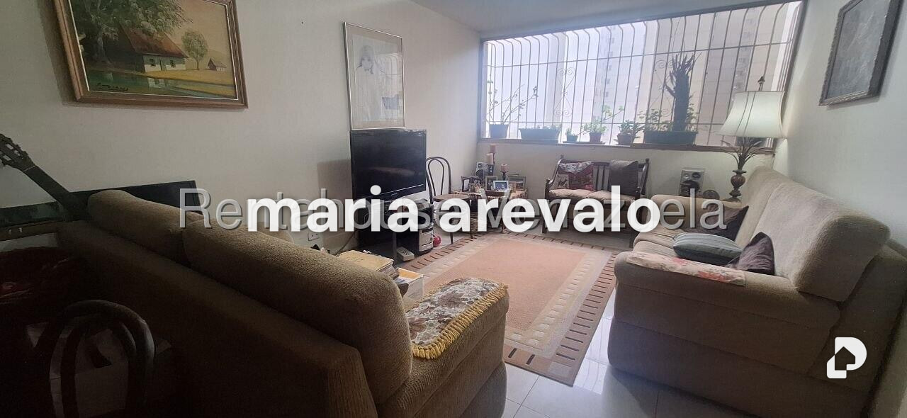 Apartamento en La Rosaleda, San Antonio de Los Altos – 2