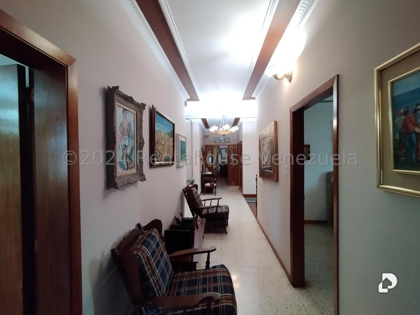 Casa en Macaracuay, Caracas – 23