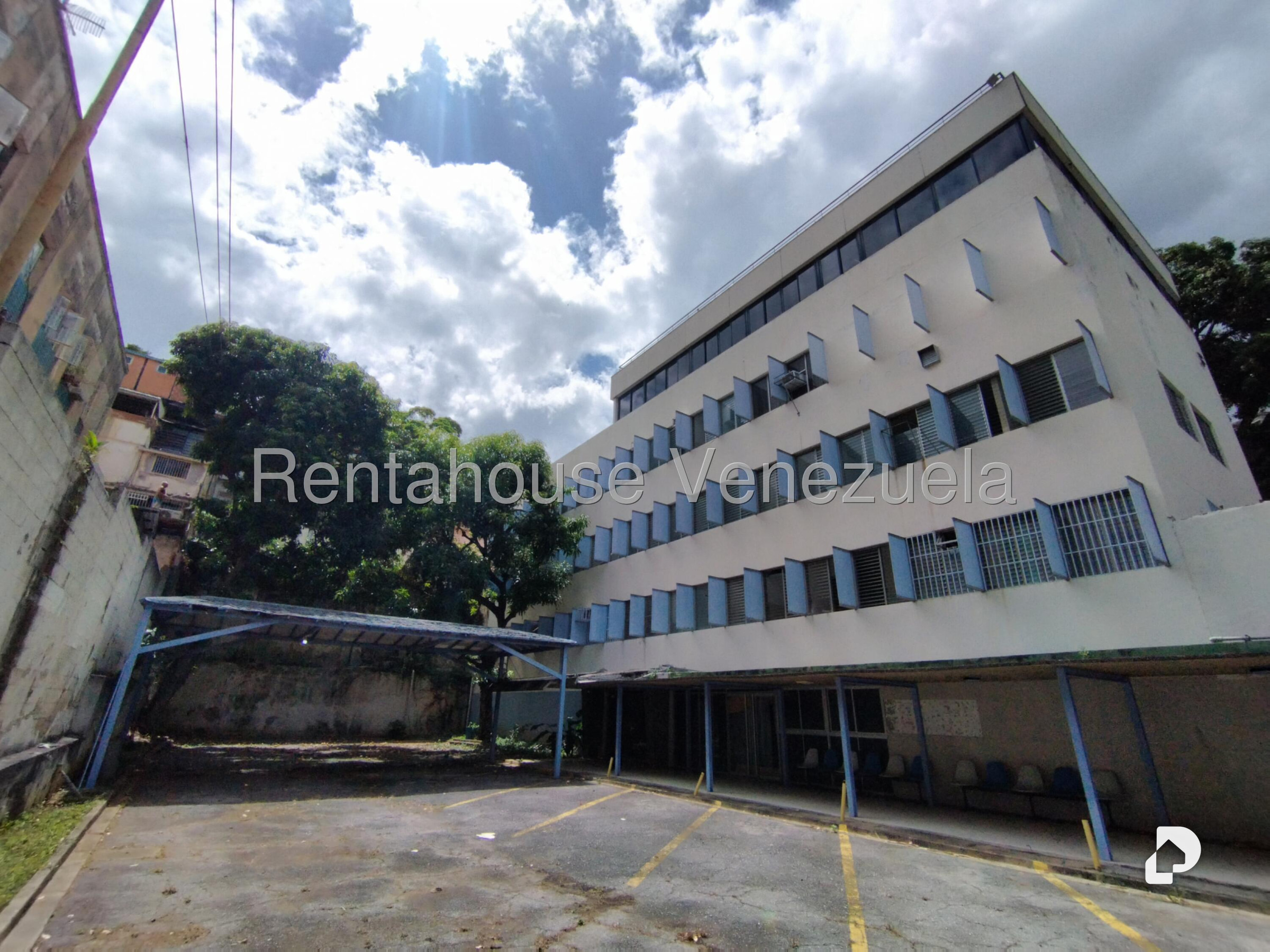 Edificio en Alta Florida, Caracas