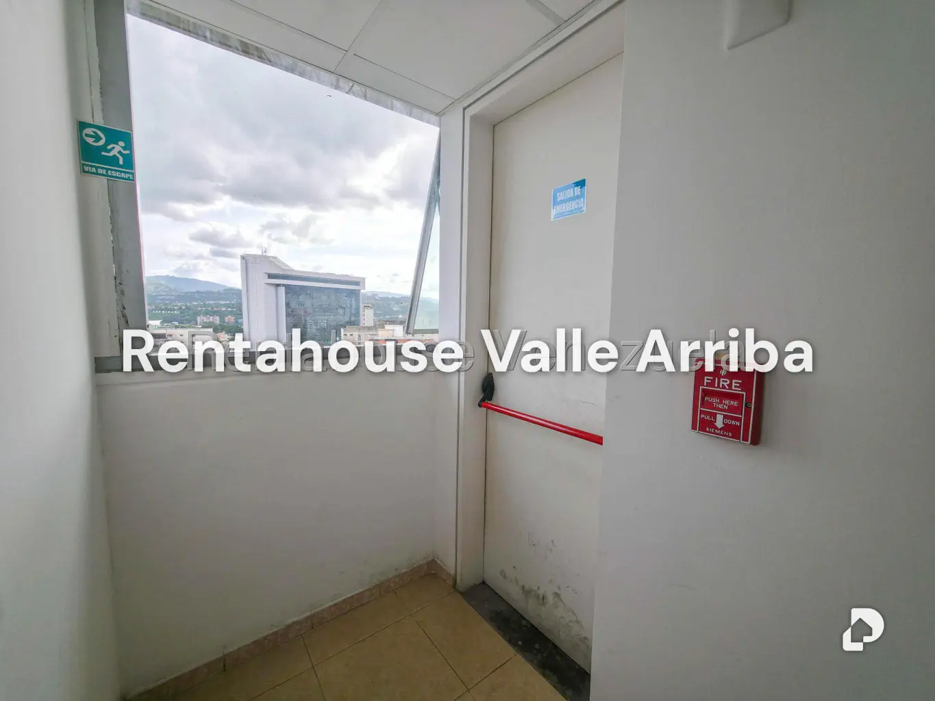 Office in Los Dos Caminos, Caracas – 22