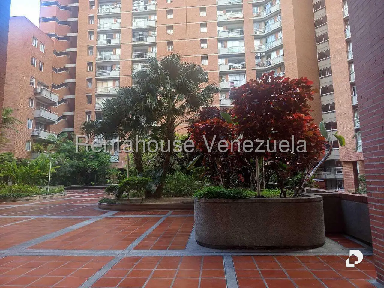 Apartamento en Boleíta Norte, Caracas – 25