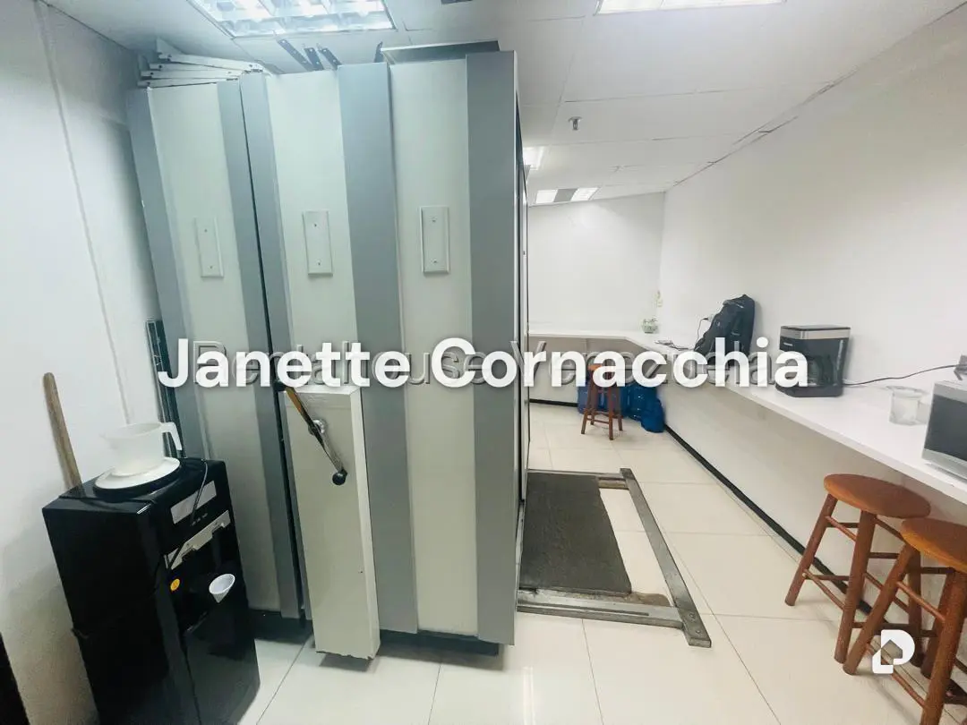 Oficina en El Rosal, Caracas – 14