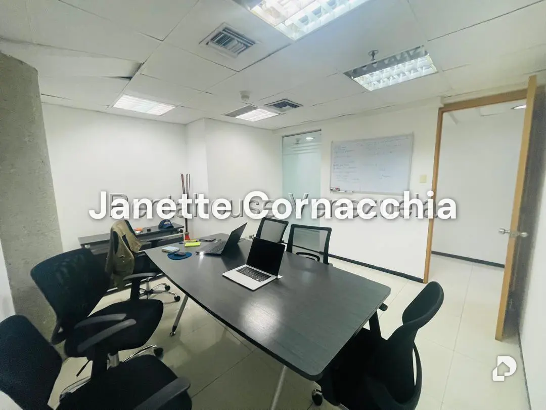Oficina en El Rosal, Caracas – 12