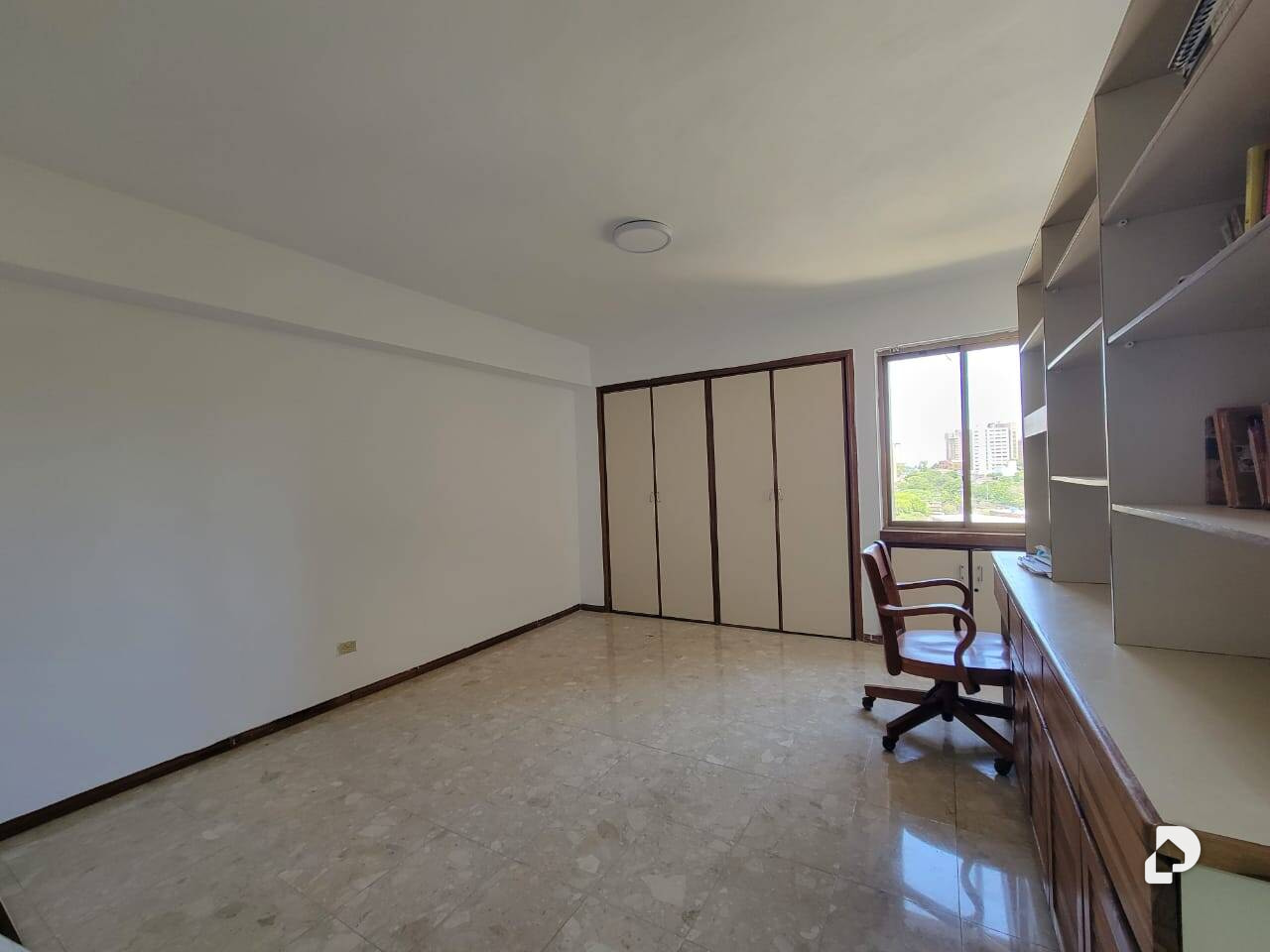 Apartment in La Lago, Maracaibo – 5