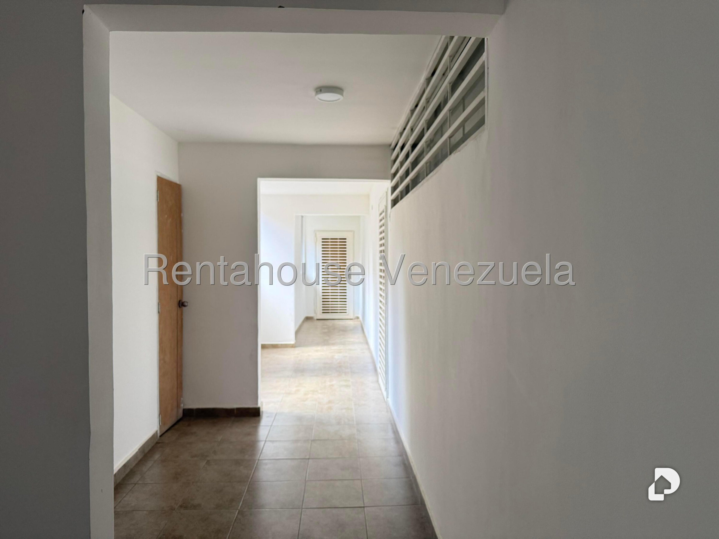 Apartamento en Colinas de La Tahona, Caracas – 19