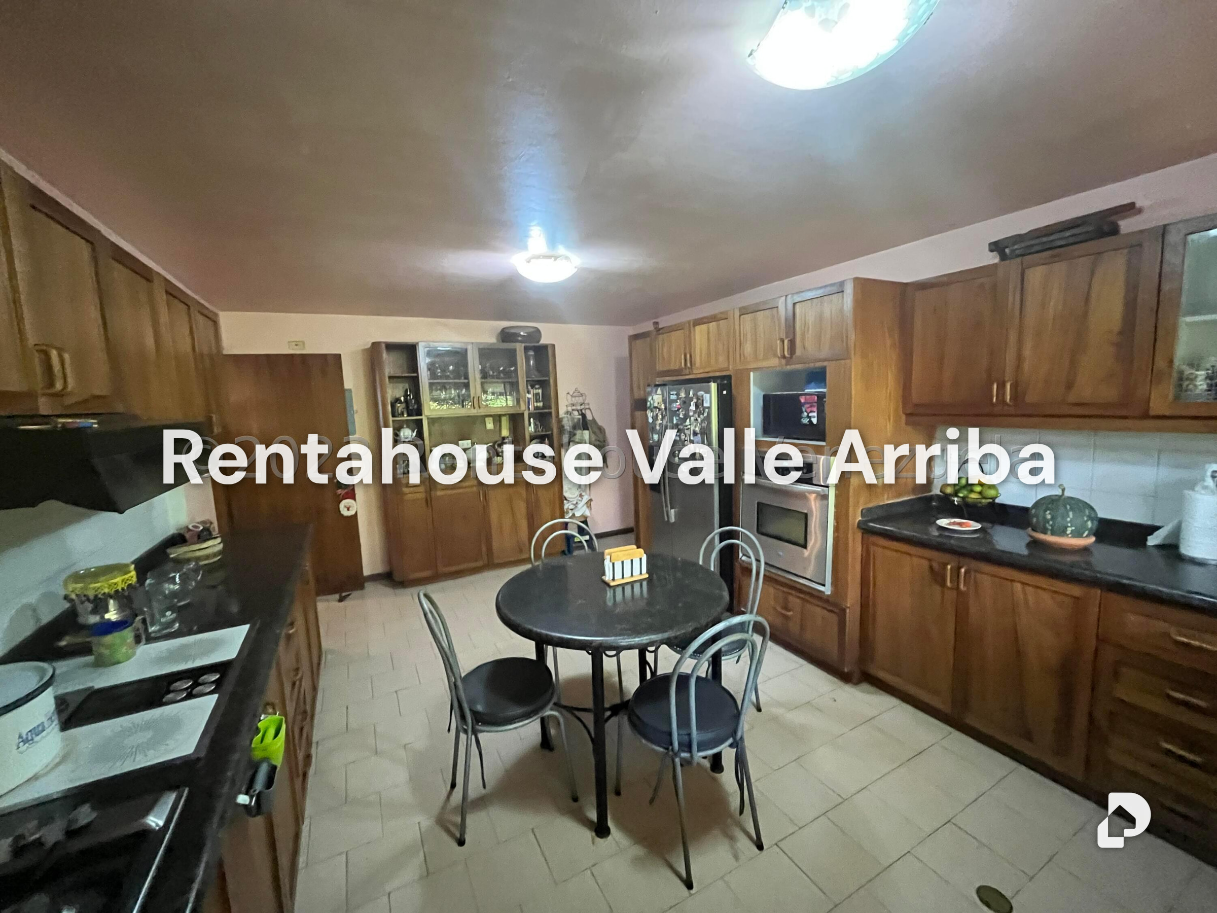 Casa en El Hatillo, Caracas – 19