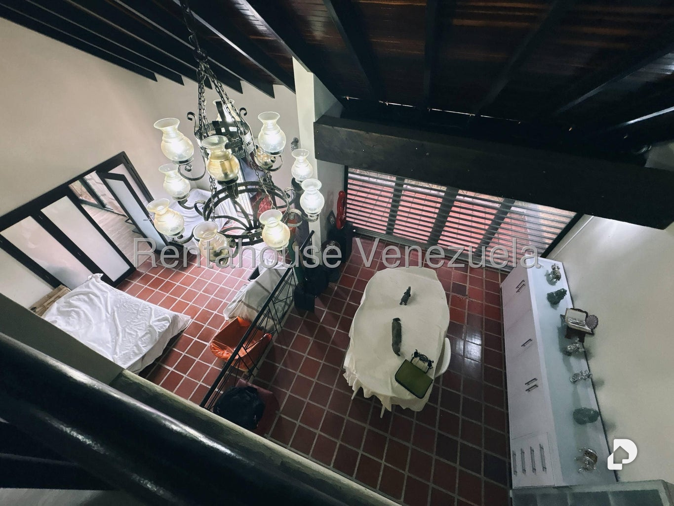 Casa en El Hatillo, Caracas – 19