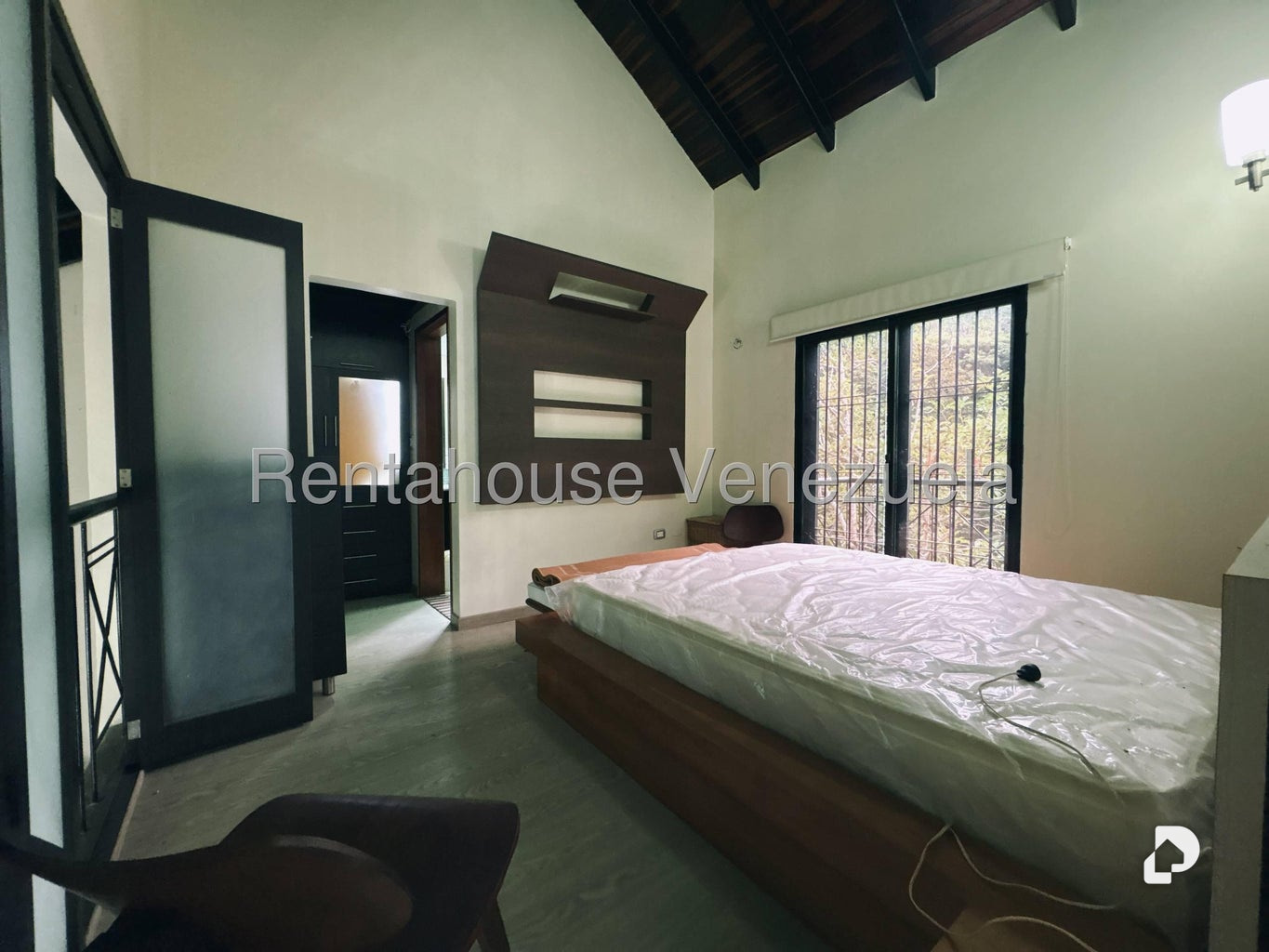 Casa en El Hatillo, Caracas – 27