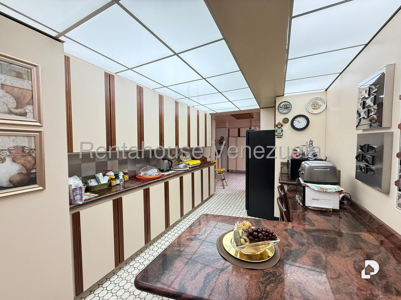 Apartamento en Altamira, Caracas – 11