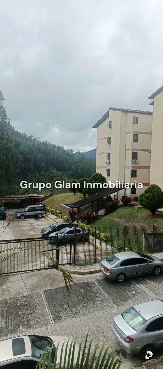 Apartamento en Hoyo de la Puerta, Caracas – 1