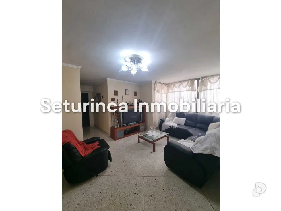 Apartment in El Paraíso, Caracas – 2