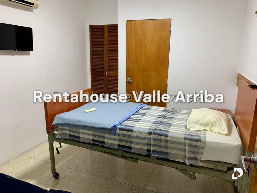 Local comercial en Chuao, Caracas – 9