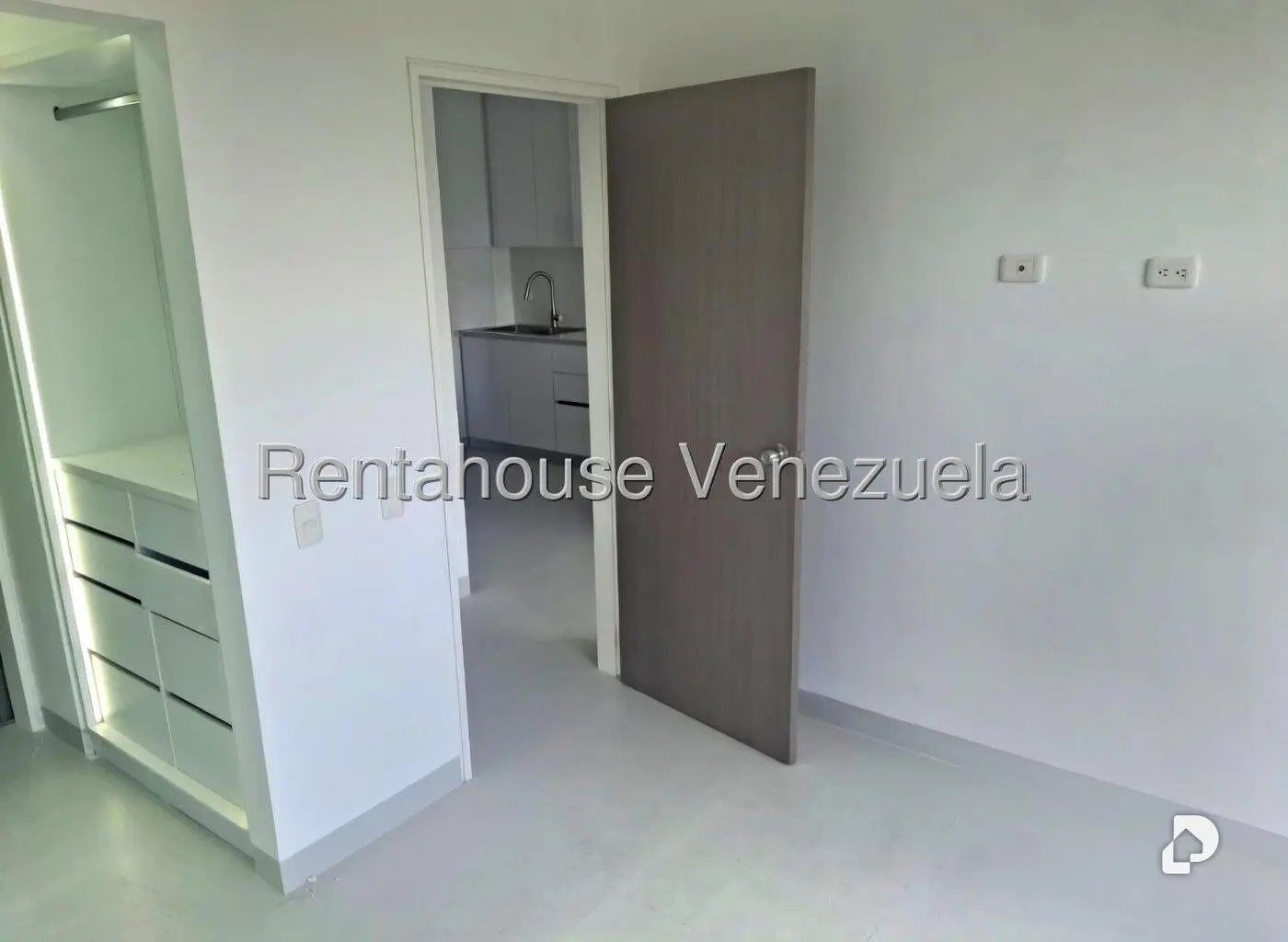 Apartamento en La Boyera, Caracas – 11