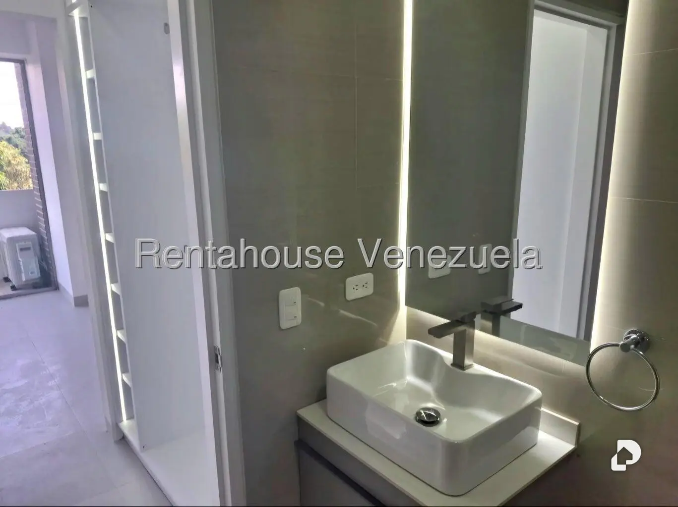 Apartamento en La Boyera, Caracas – 12