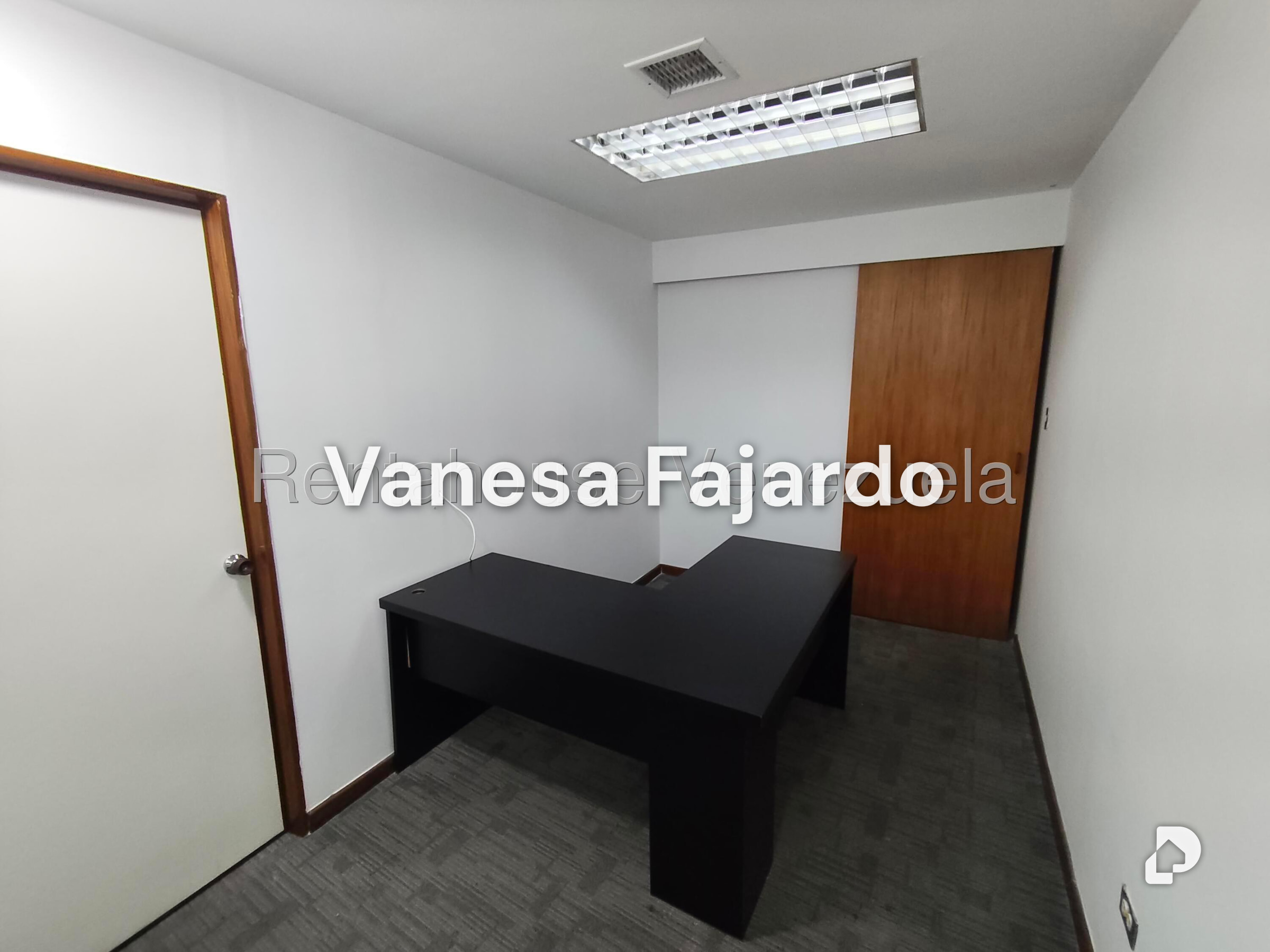 Oficina en Chuao, Caracas – 7