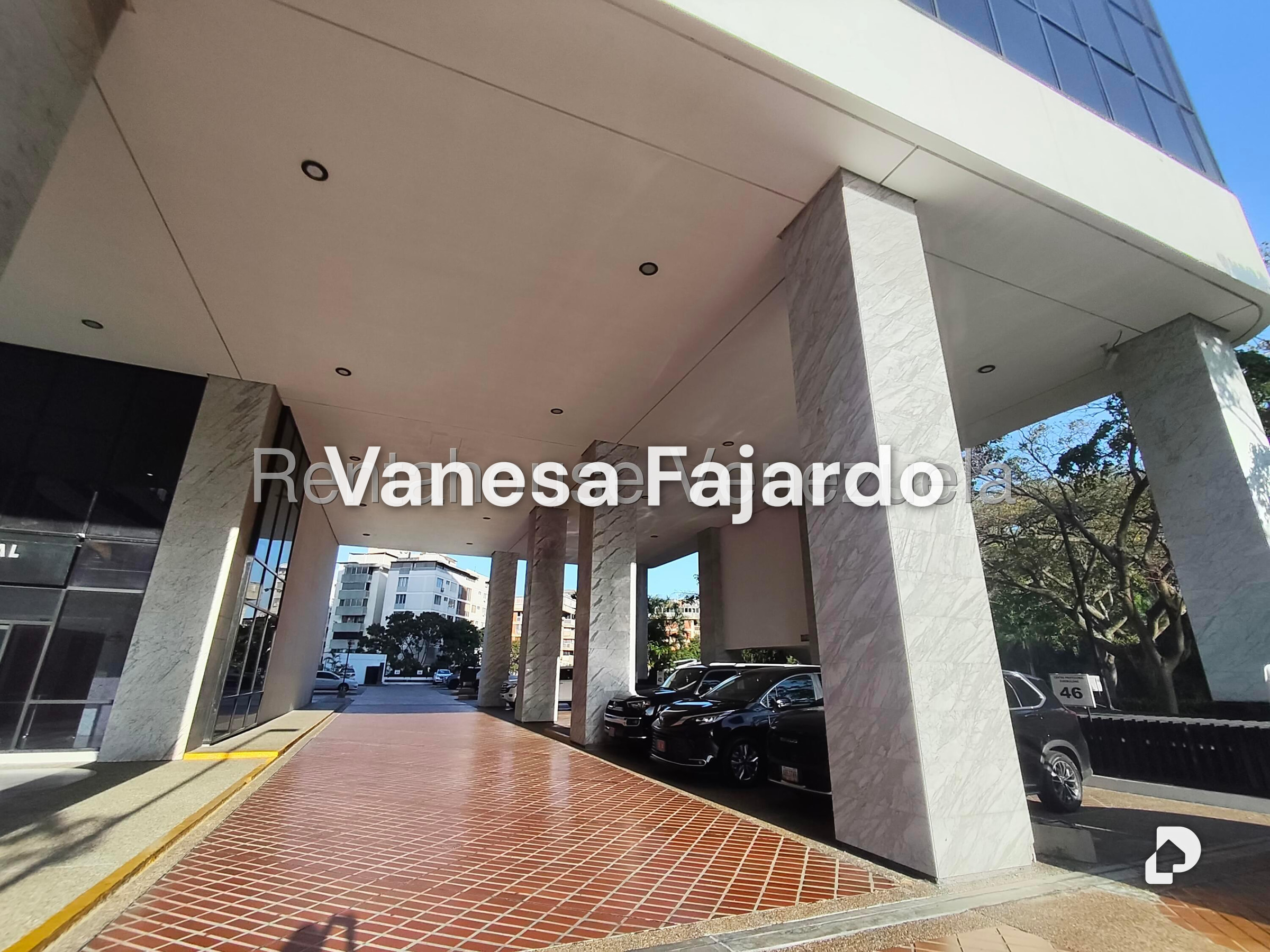 Oficina en Chuao, Caracas – 18