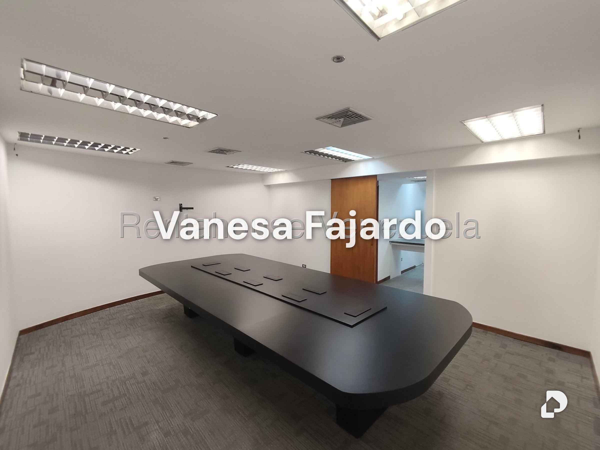 Oficina en Chuao, Caracas – 10