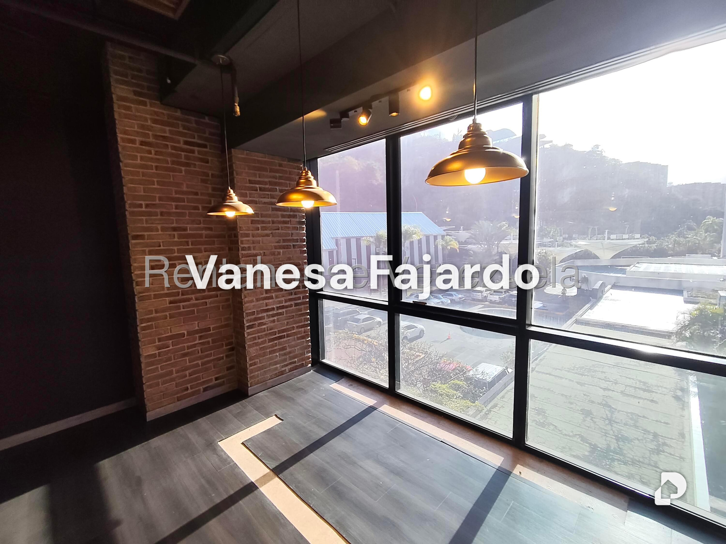 Oficina en Chuao, Caracas – 21