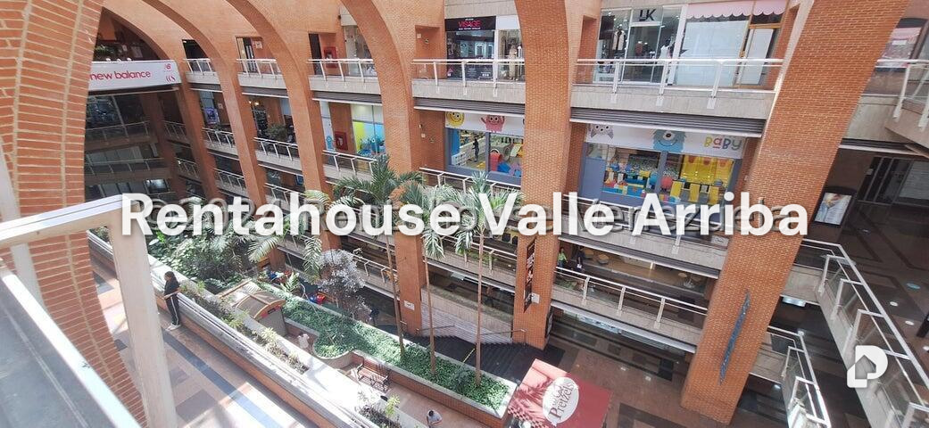Local comercial en El Cafetal, Caracas – 1