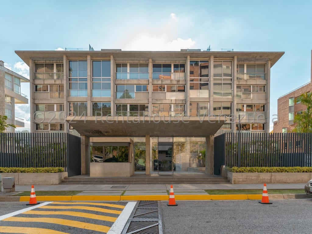 Apartamento en Solar del Hatillo, Caracas - 1