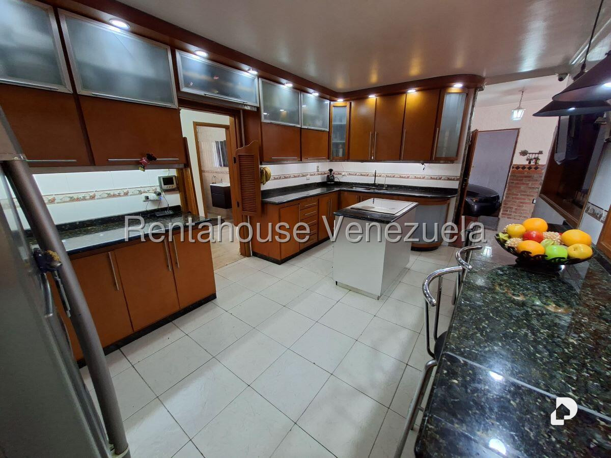 Casa en Lomas de Prados del Este, Caracas – 11