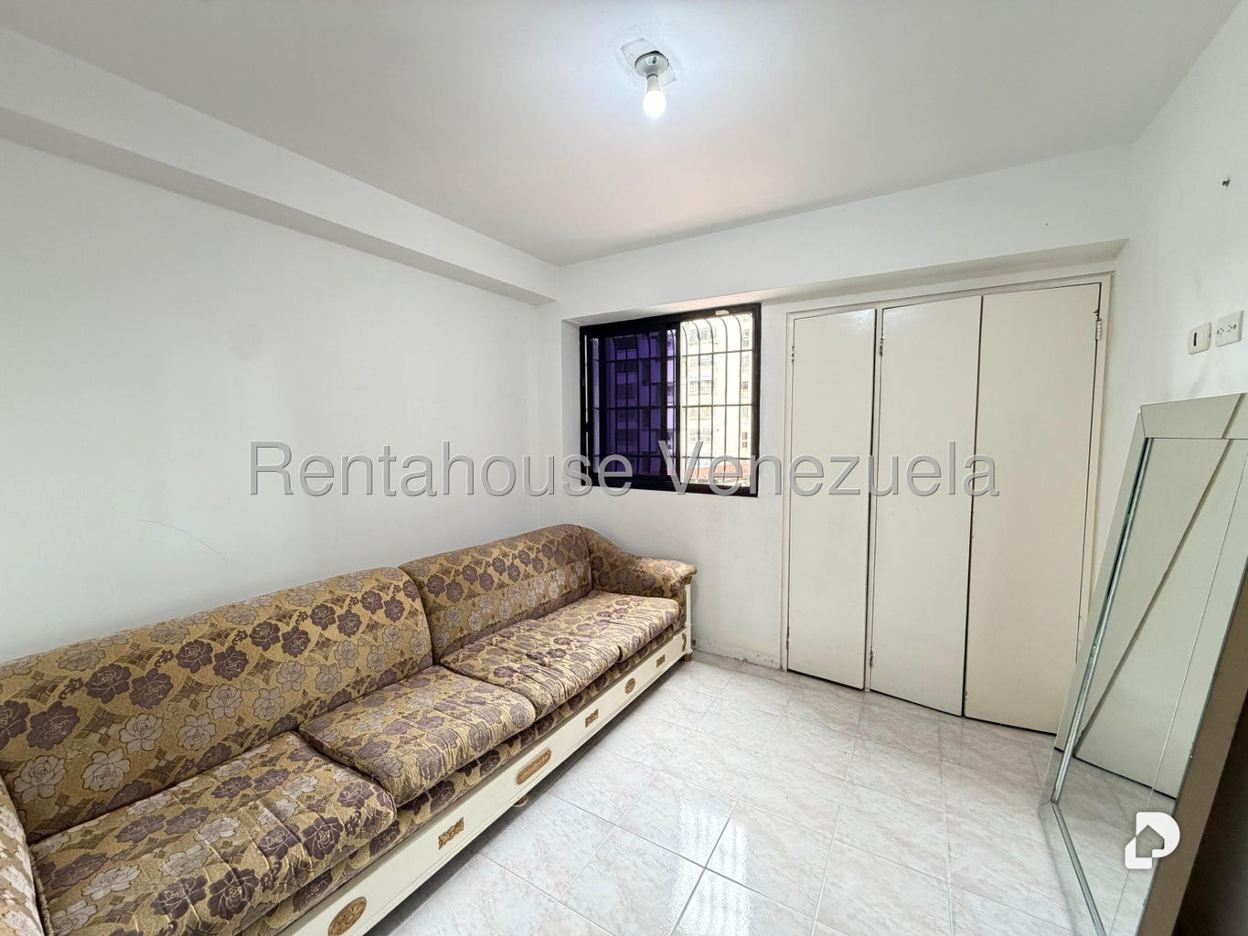 Apartamento en La Urbina, Caracas – 11