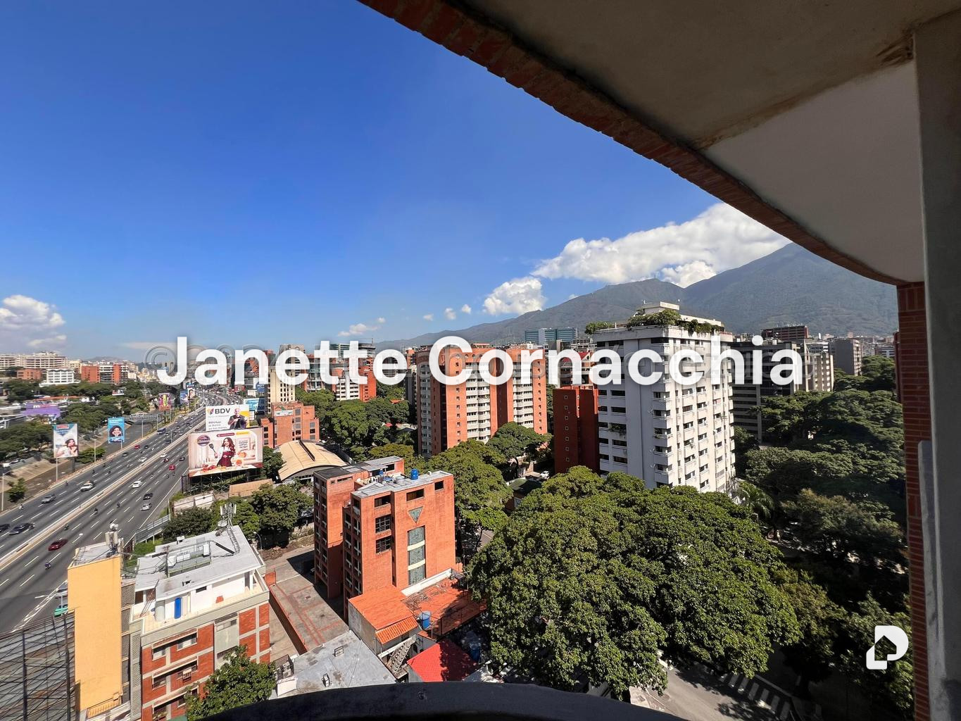 Apartamento en El Rosal, Caracas – 8