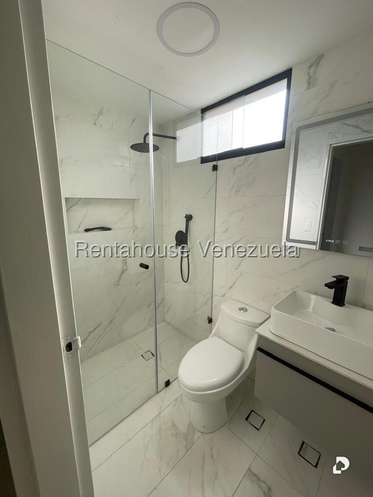 Apartamento en La Boyera, Caracas – 21