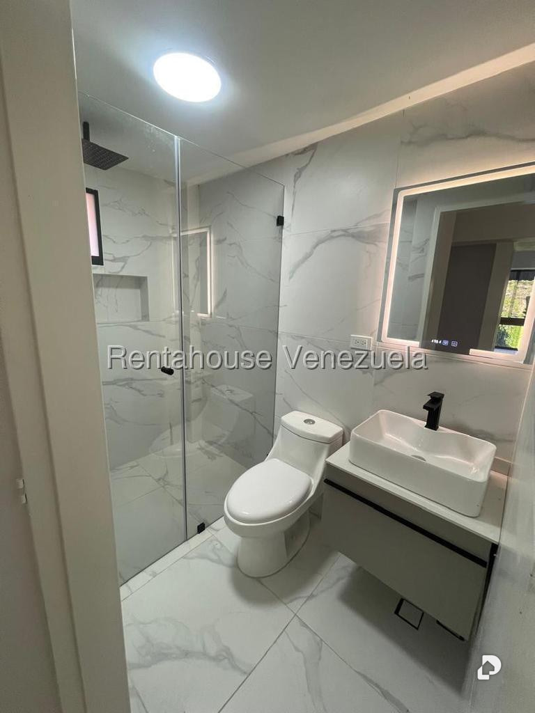 Apartamento en La Boyera, Caracas – 25