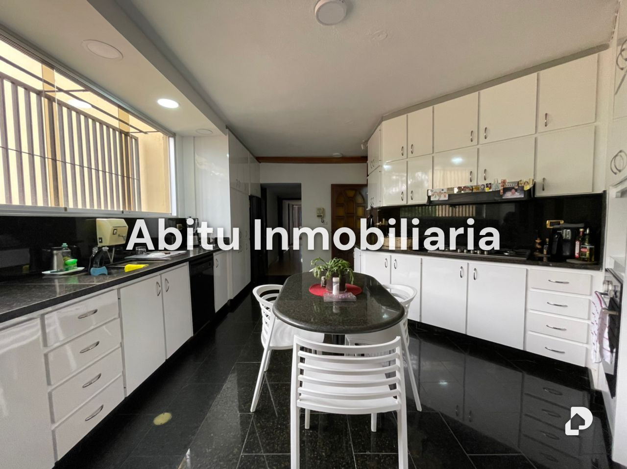 Apartamento en La Castellana, Caracas – 8