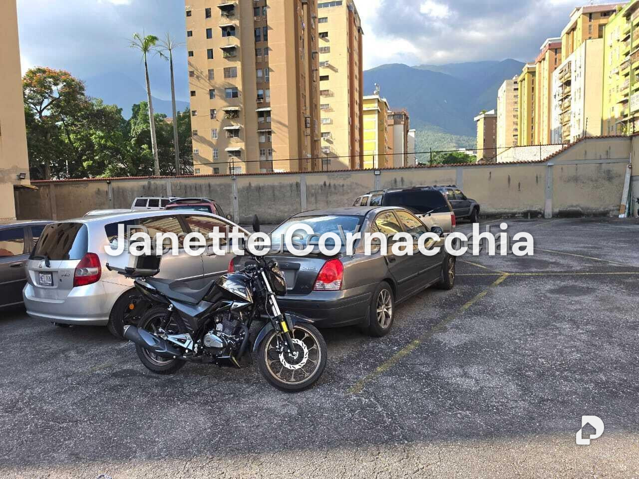 Apartamento en La Urbina, Caracas – 21