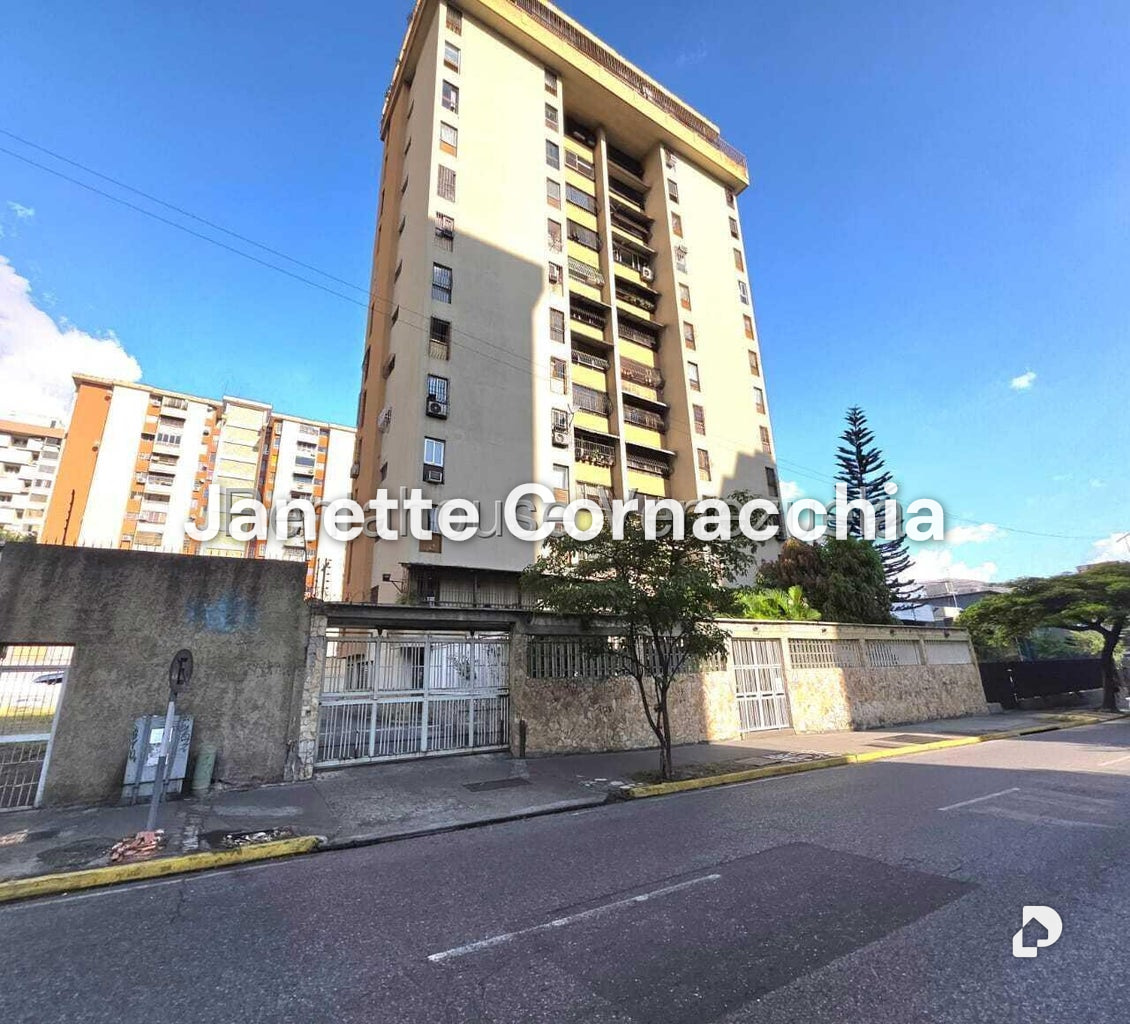 Apartamento en La Urbina, Caracas – 1