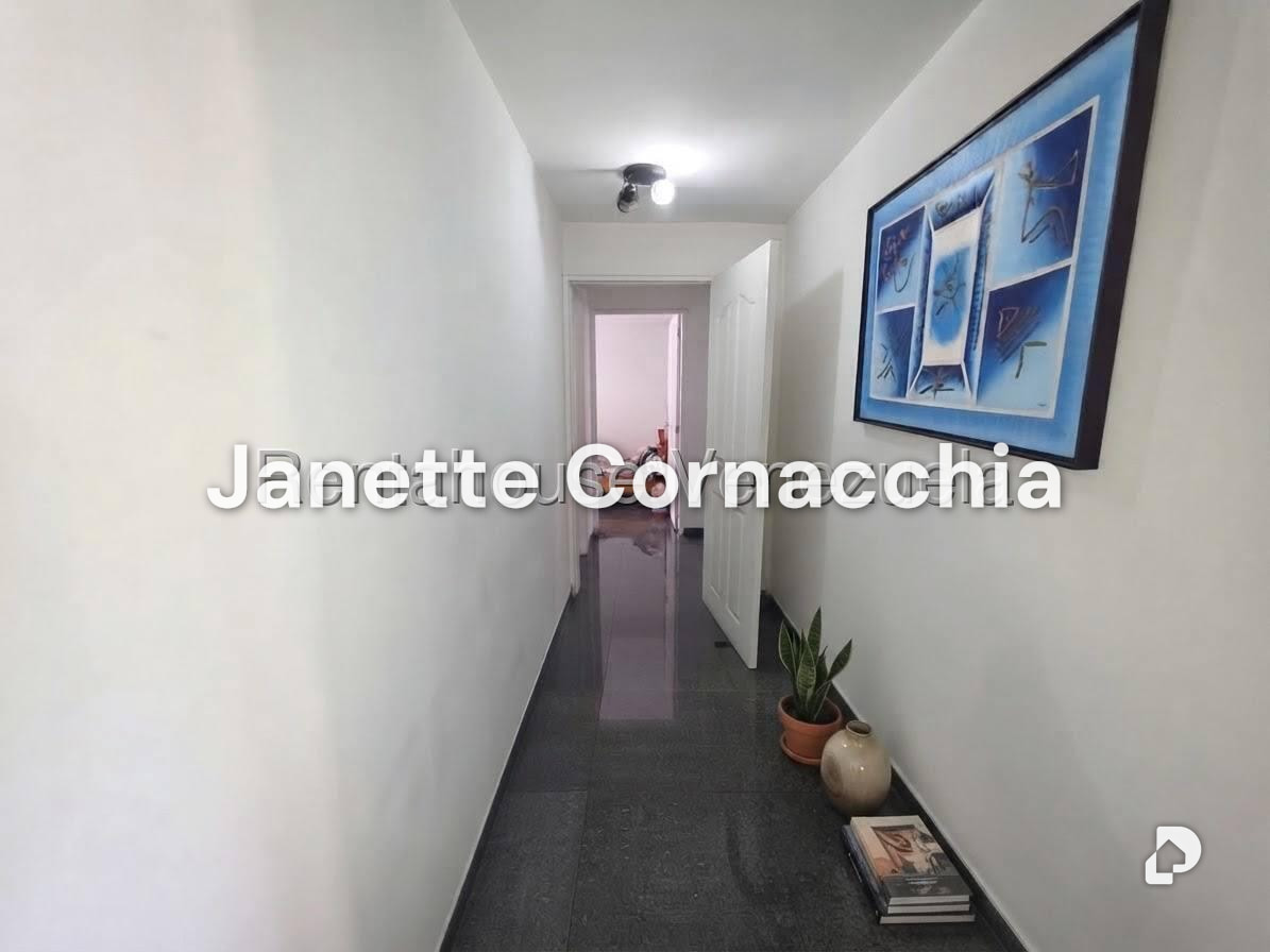 Apartamento en La Urbina, Caracas – 11