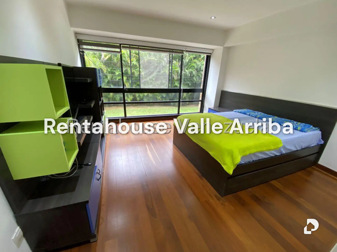 Apartamento en Lomas de La Lagunita, Caracas – 20