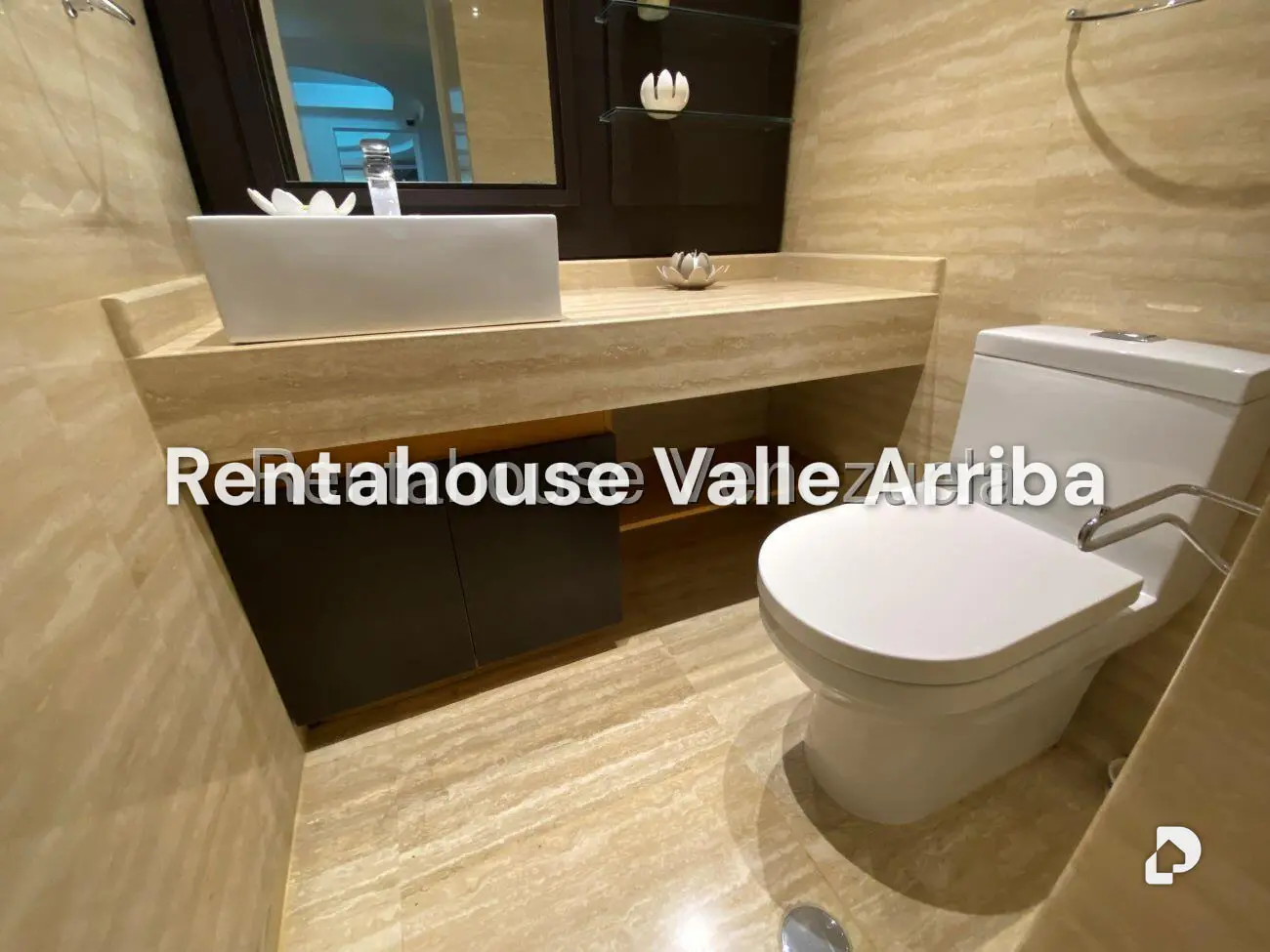 Apartamento en Lomas de La Lagunita, Caracas – 15