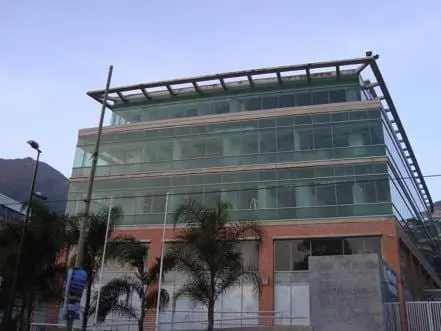 Office in Boleíta Norte, Caracas - 1