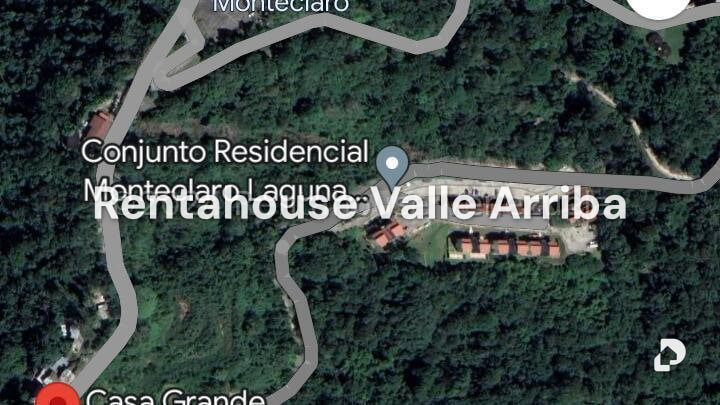 Terreno en Monte Claro, Caracas – 1