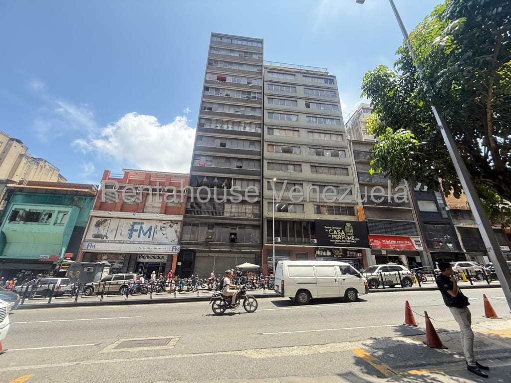 Edificio en Centro, Caracas - 1