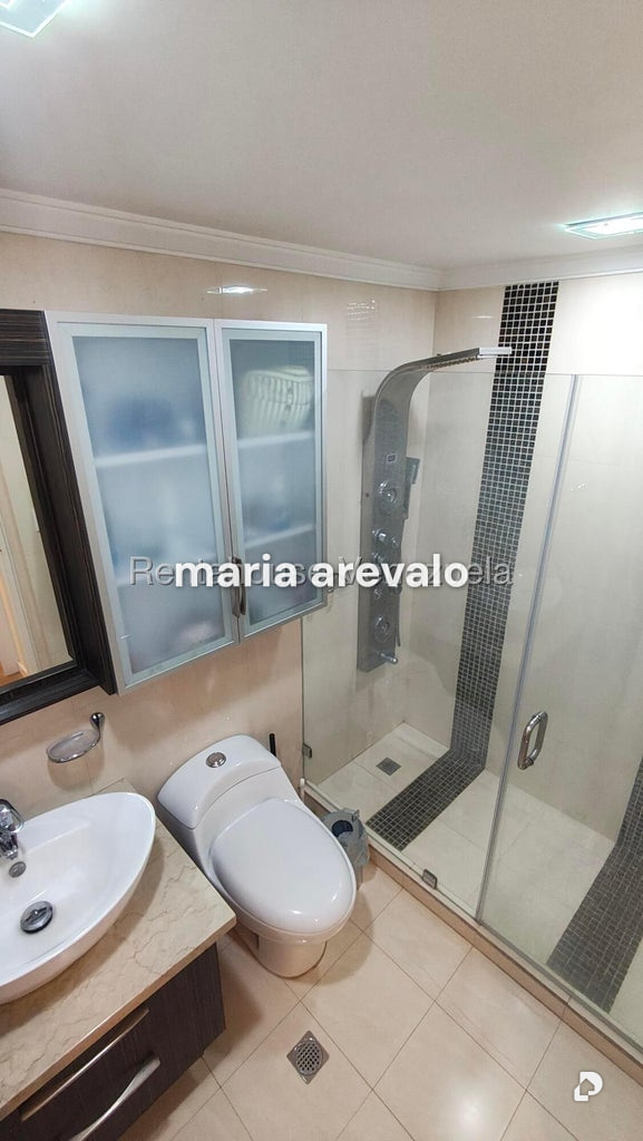 Apartment in Colinas de Valle Arriba, Caracas – 14