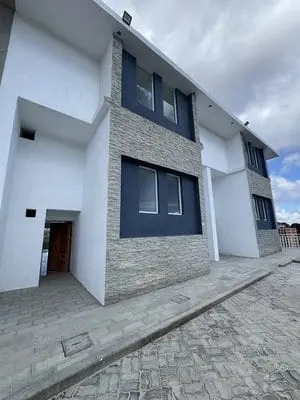 Casa en San Antonio de Los Altos, Altos Mirandinos - 1