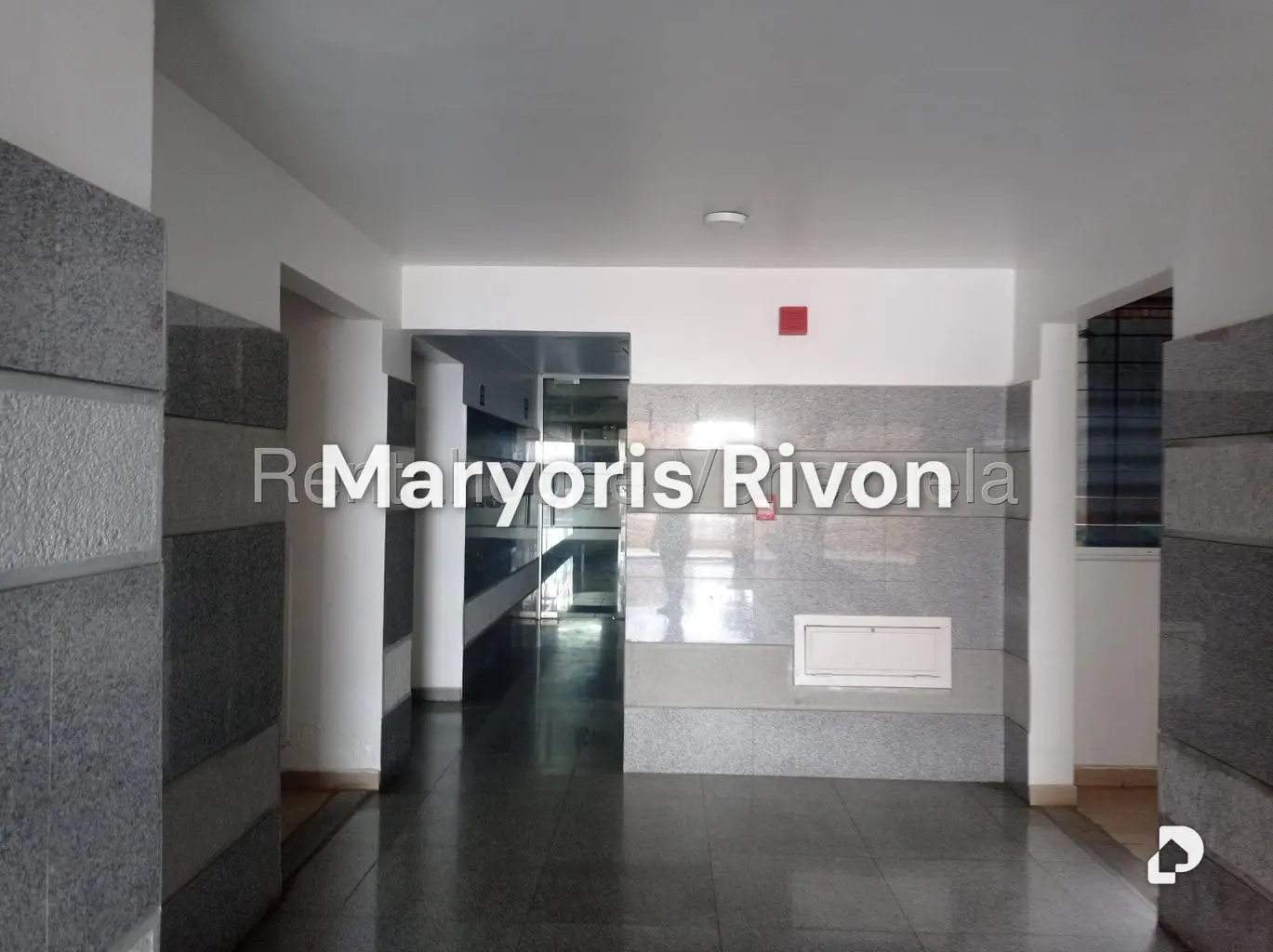 Apartamento en Colinas de La Tahona, Caracas – 19