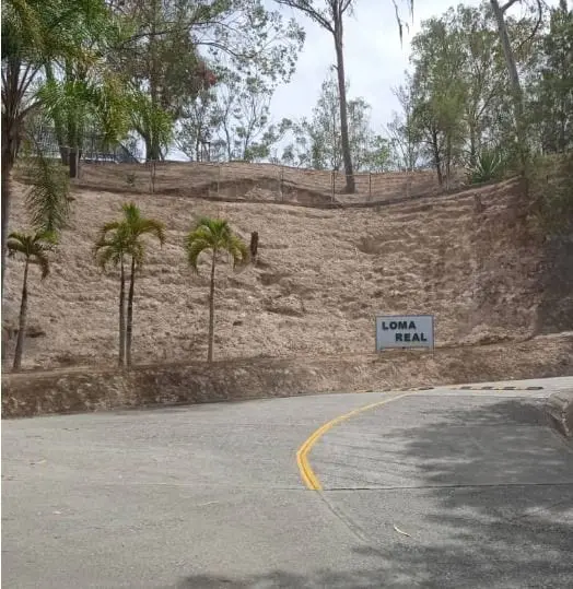 Terreno en La Trinidad, Caracas - 1