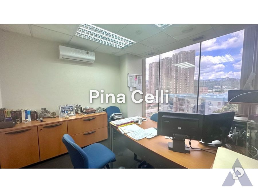 Oficina en La California Norte, Caracas – 29