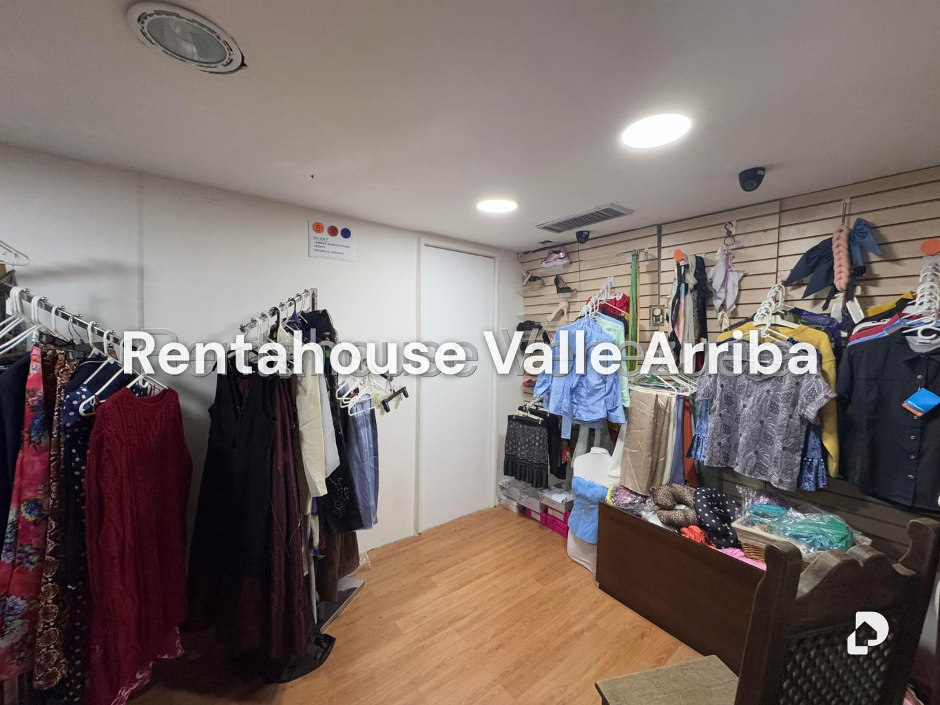 Local comercial en Prados del Este, Caracas – 25