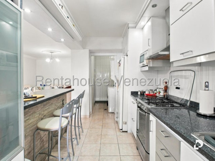 Apartamento en Santa Mónica, Caracas – 4
